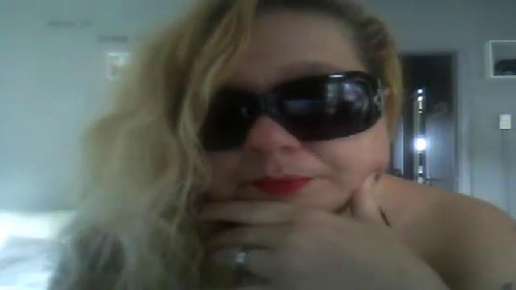 2nonblonds [2017-08-07 10:35:28]